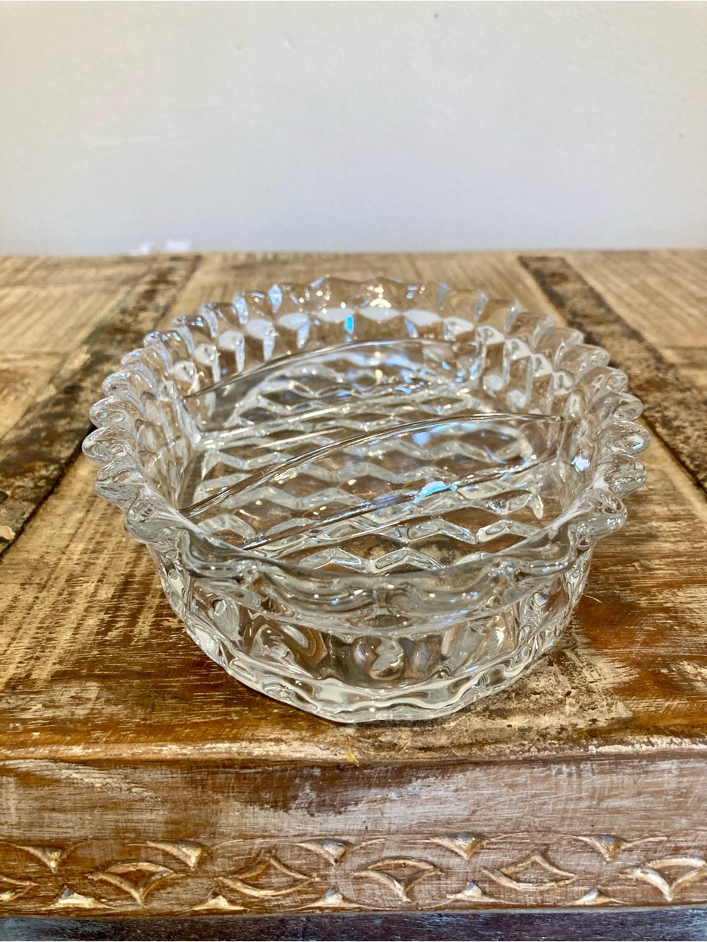 Fostoria American Glass 3 Part Relish Dish Scalloped Edges - Picture 5 of 11